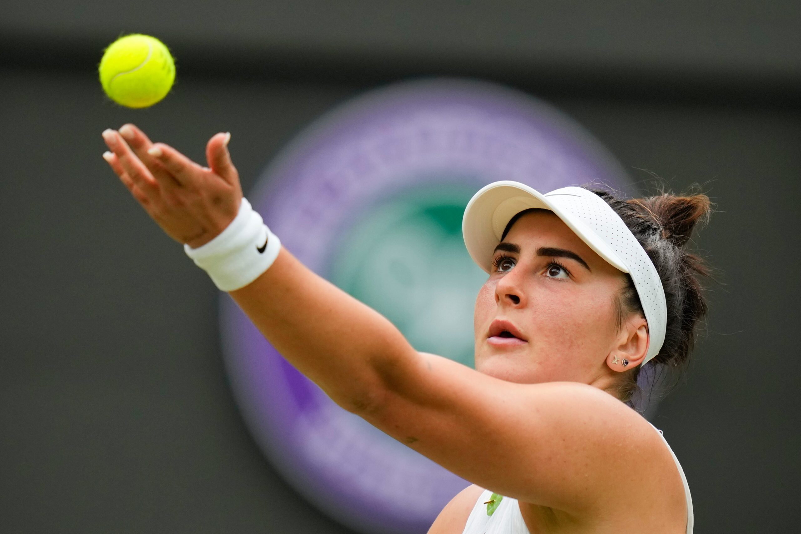Andreescu kaže da će je apendektomija naterati da odloži početak sezone 2025.