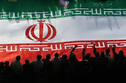 Azijska bokserska porodica čestita Iranskoj bokserskoj federaciji na njihov Dan revolucije