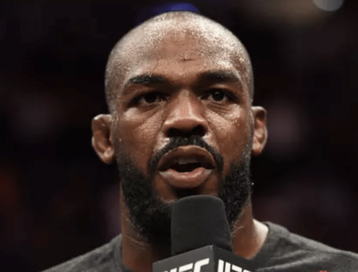 Cormier brani frustrirani IG post Jona Jonesa
