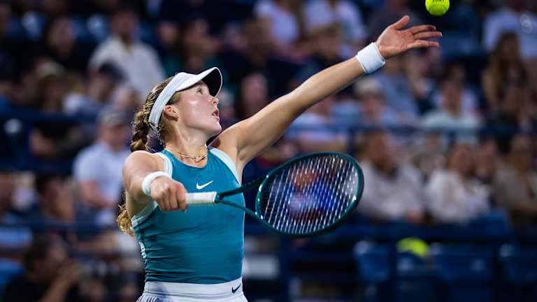 Andreeva je pogodio 77 asova ove sezone, 24 više od svetskog broja 1 Arina Sabalenka.