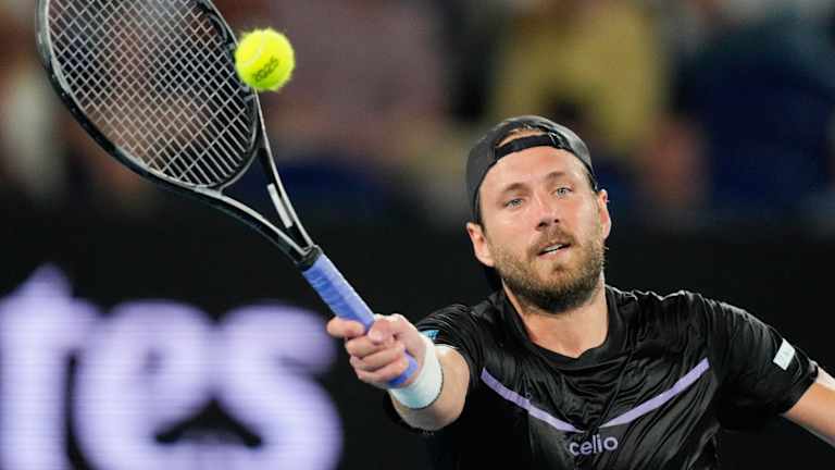 Pouille je kasnije otkrio na društvenim mrežama da su testovi pokazali potpunu rupturu njegovog Ahila. "Ja ću imati operaciju u narednih nekoliko dana i učiniti sve što mogu da se vratim," napisao je.