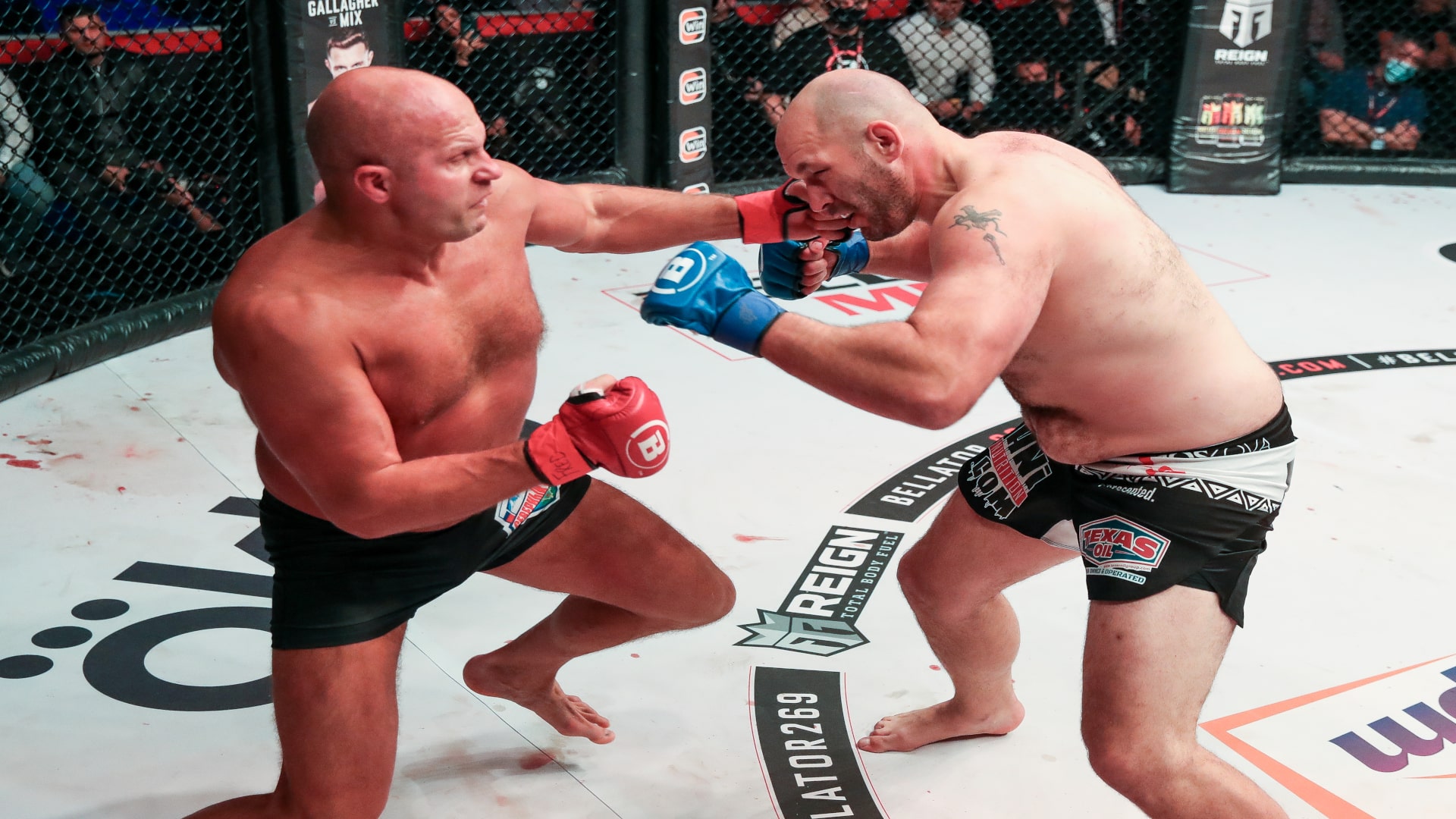 Nedavna pohvala Joea Rogana za legendu Pride FC Fedora Emelianenka