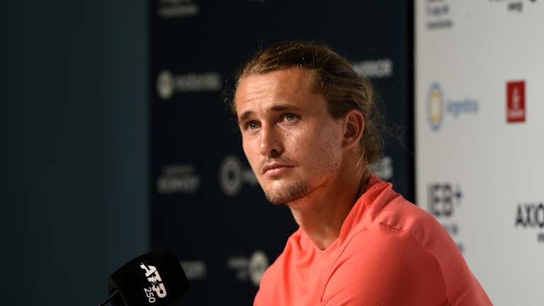 Zverev poseduje osam ATP titula na šljaci.
