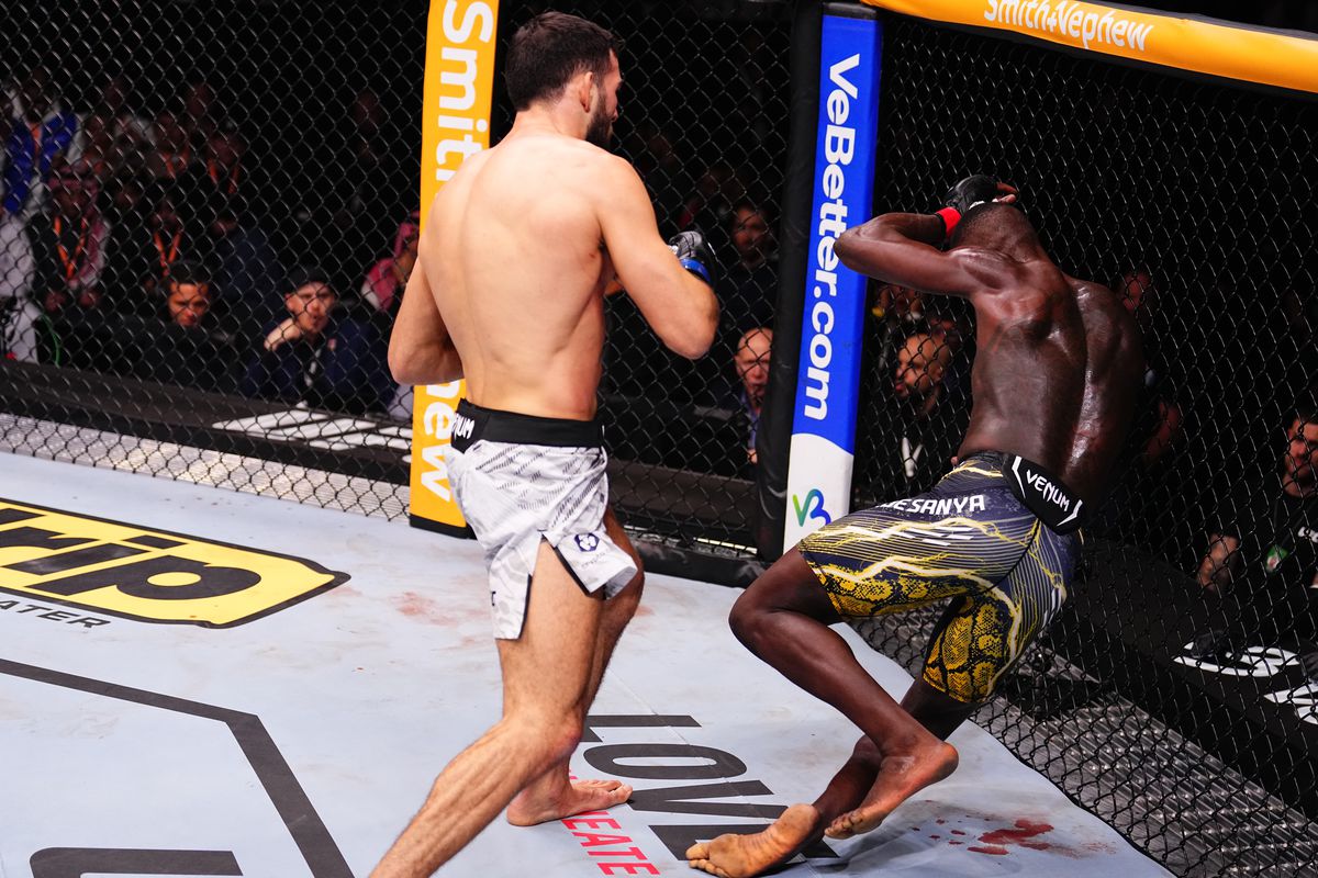 Srednja kategorija kandidat Nassourdine Imavov dramatično prevazilazi Izrael Adesania na UFC Saudijska Arabija