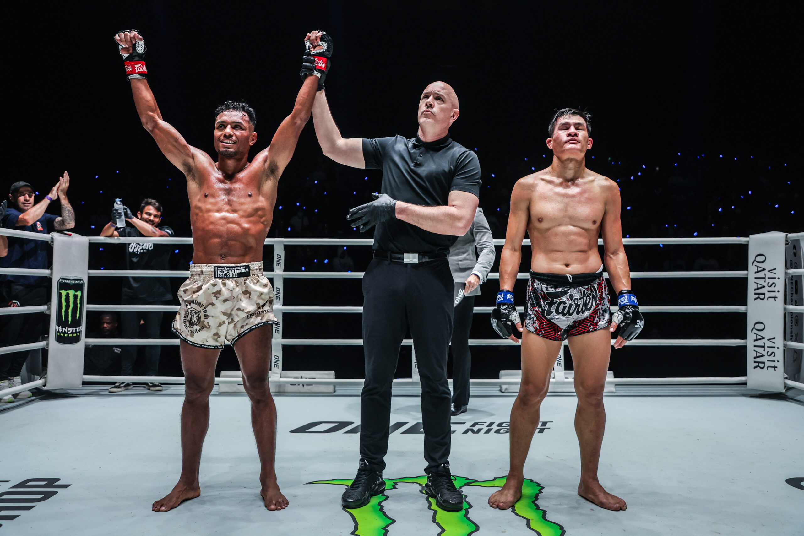 Felipe Lobo Saemapetch Fairtex ONE Fight Night 28 67