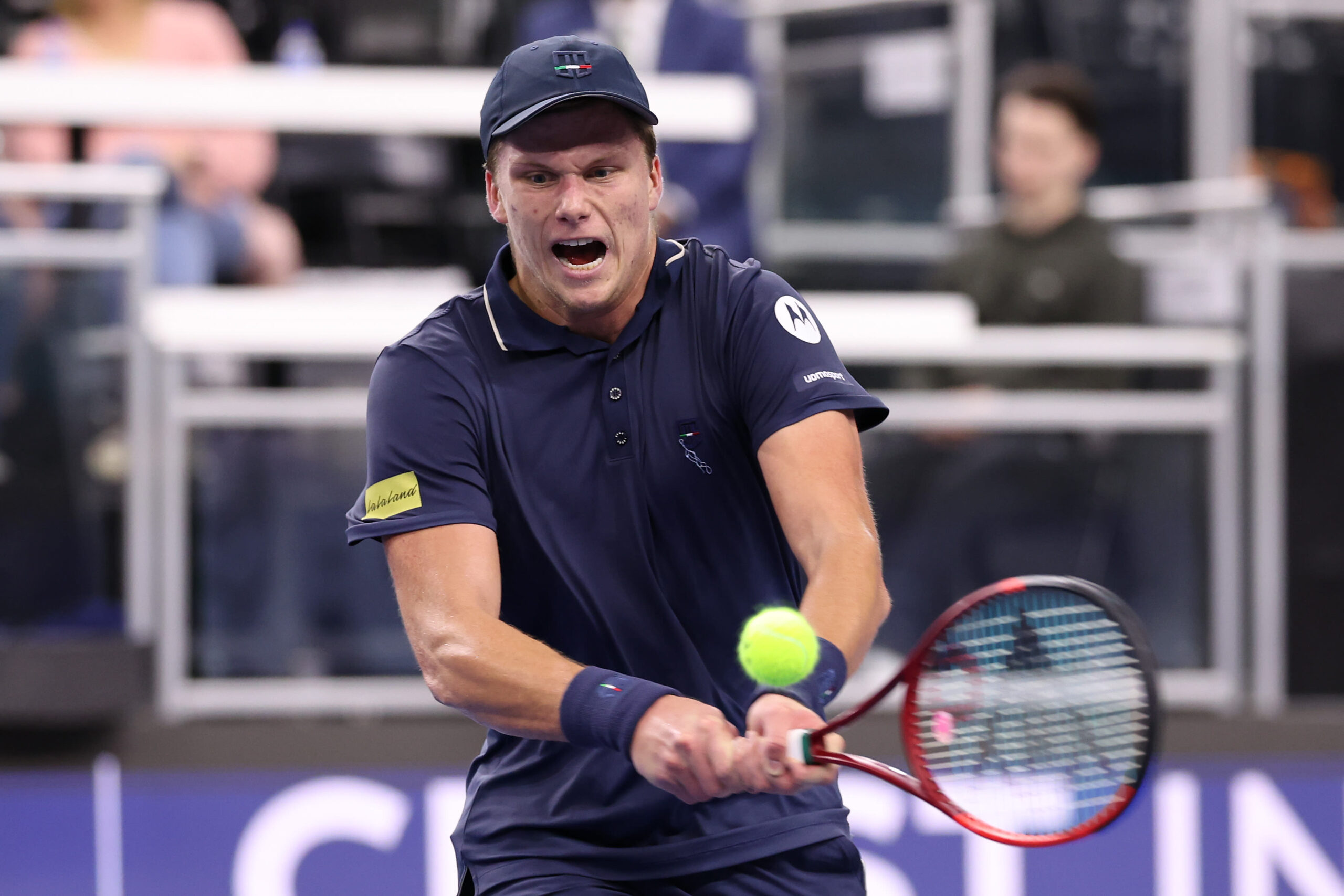 Indian Vels Klađenje Pregled: Dženson Bruksbi vs. Benjamin Bonzi