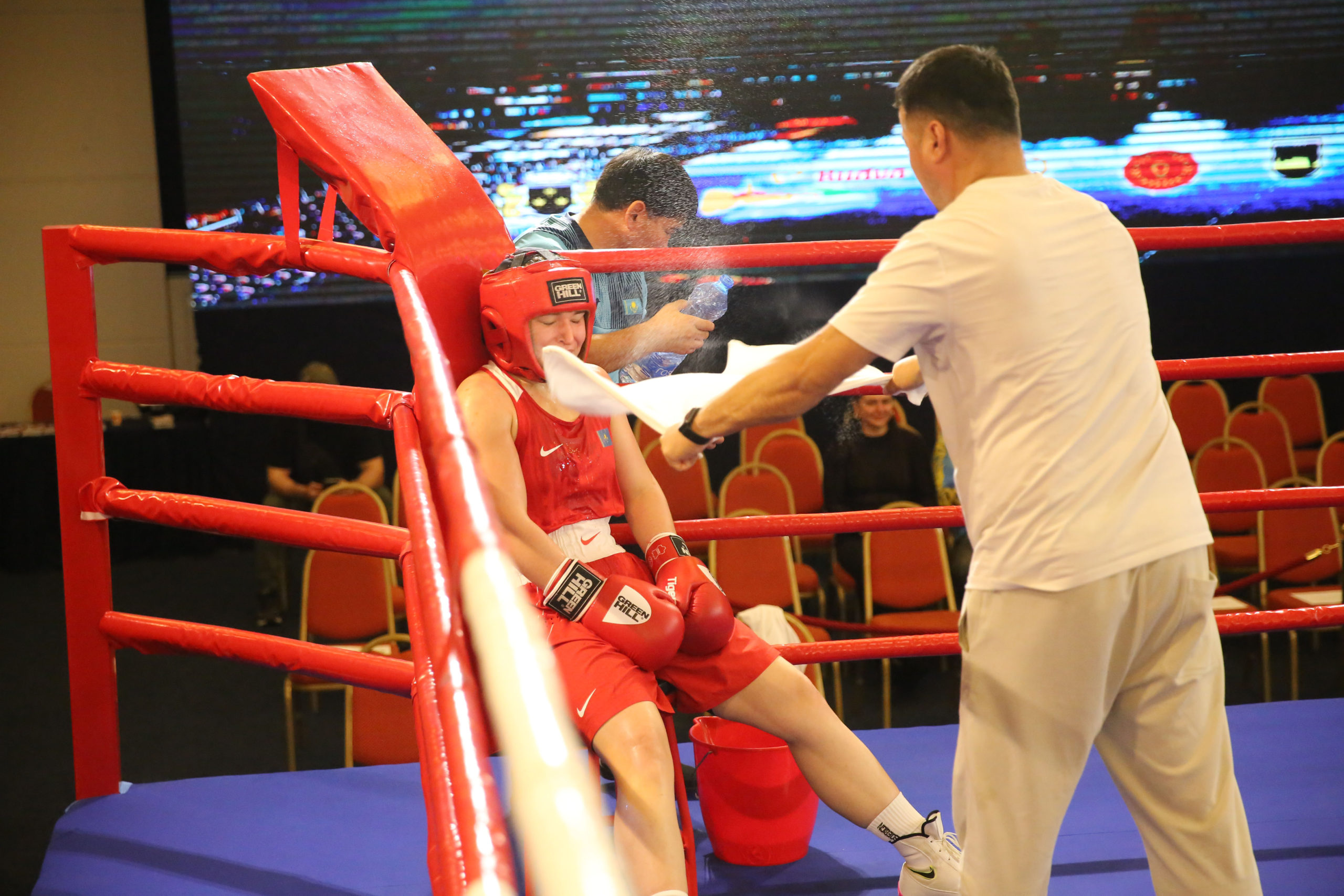 Osam jakih kazahstanskih devojaka pridružilo se finalu na Adriatic Pearl Youth Tournament