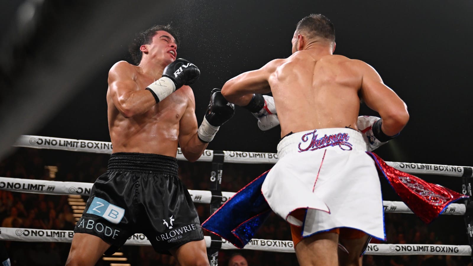 Keith Thurman beats Jarvis
