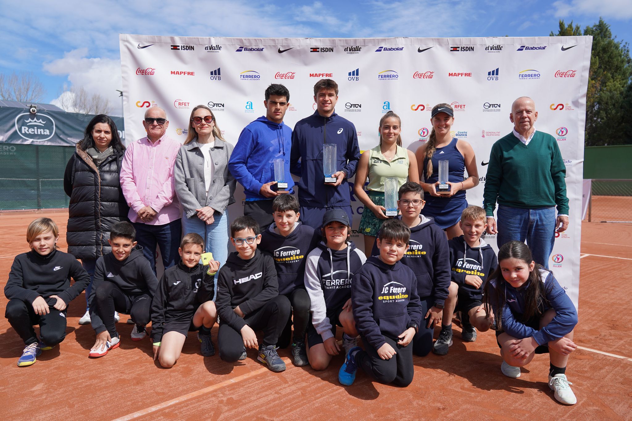 Porodična fotografija na Ferero Tennis Academi.