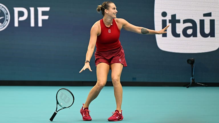 Trenutak kada je Sabalenka postala najnoviji šampion Majami Opena.