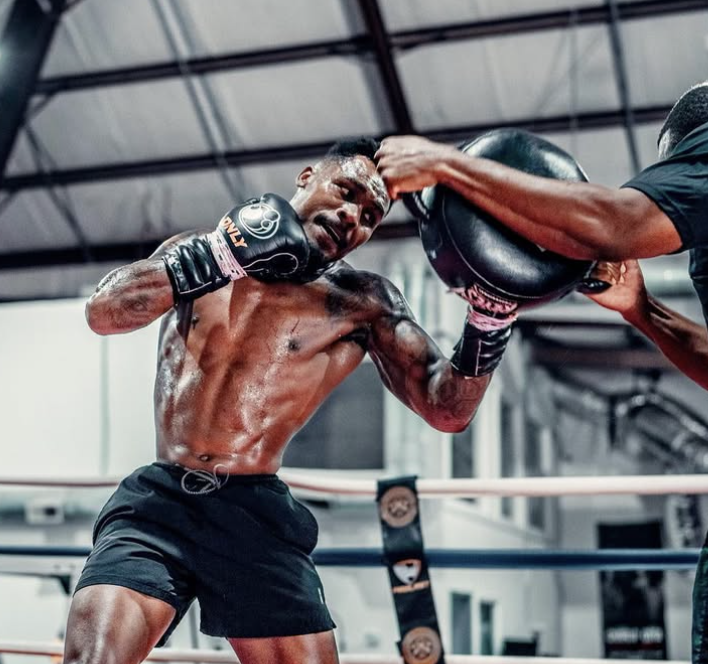 Jermell Charlo nagoveštava povratak u boks