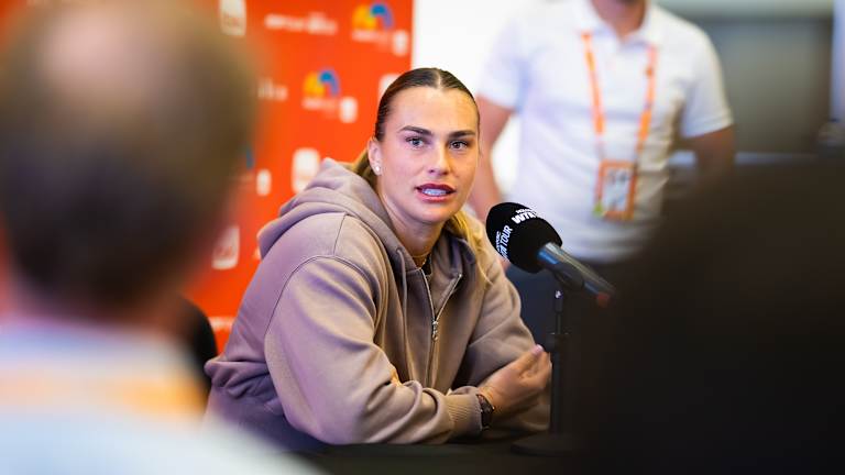 Broj 1 rangirana Sabalenka održava prednost od 2,231 poena u odnosu na Igu Sviatek koja ide u Majami, i ima 17-4 u sezoni. Ali ona je preuzela niz neočekivanih gubitaka.