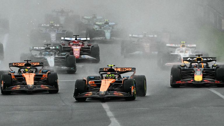 F1 polje trke do prvog ugla na početku otvaranja sezone Velika nagrada Australije