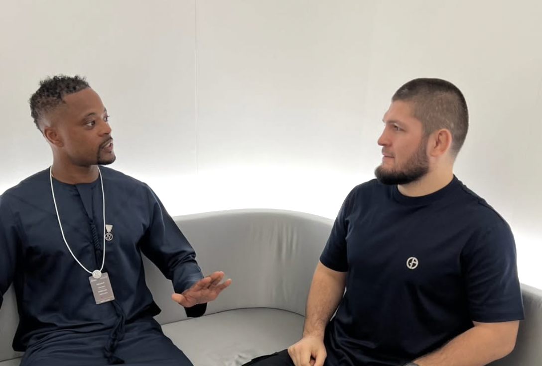 Khabib Nurmagomedov nudi da trenira bivšu fudbalsku zvezdu