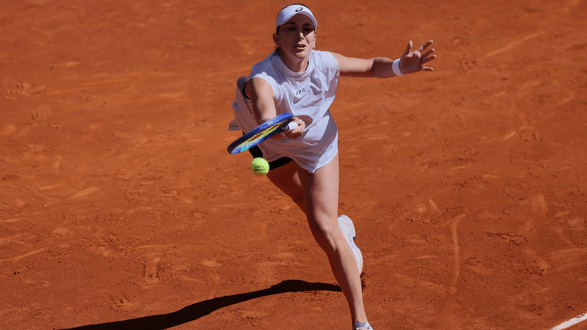 Belinda Benčić se povlači sa Rolan Garosa 2025. godine, navodeći povredu ruke
