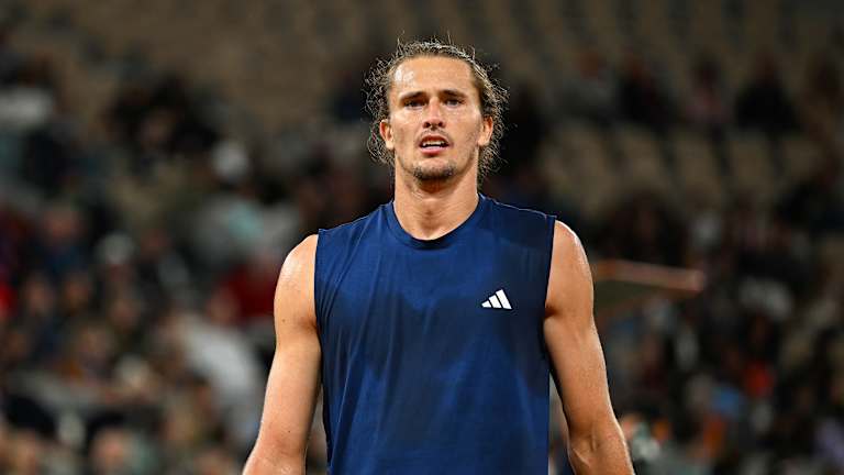 Kao i Tsitsipas, Zverev je bolno kratak u više grend slem finala. Kombinovani 0-5, oba igrača su izgubila dva seta u svojim prvim mečevima za titulu.