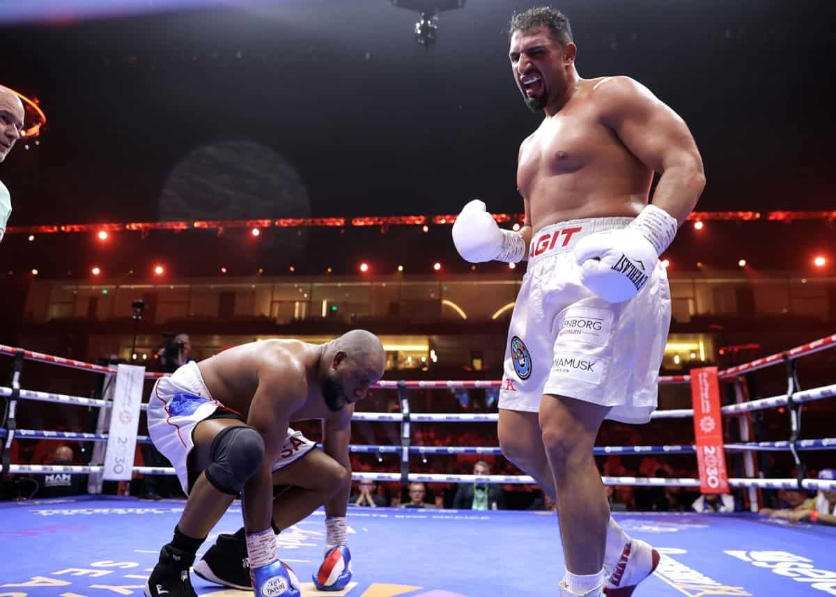 Frenk Sančez vs Agit Kabajel