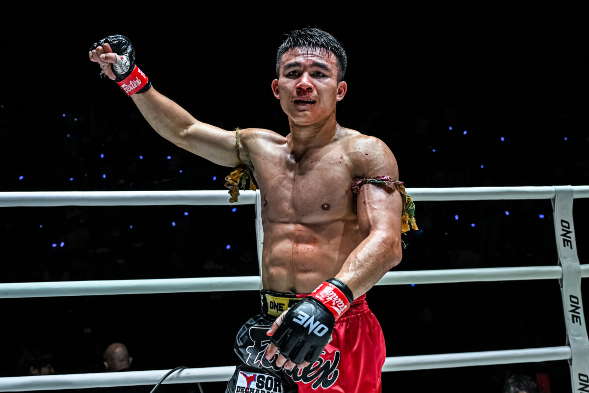 Vorapon Lukjaoporongtom Iljas Musaev ONE Friday Fights 110 18