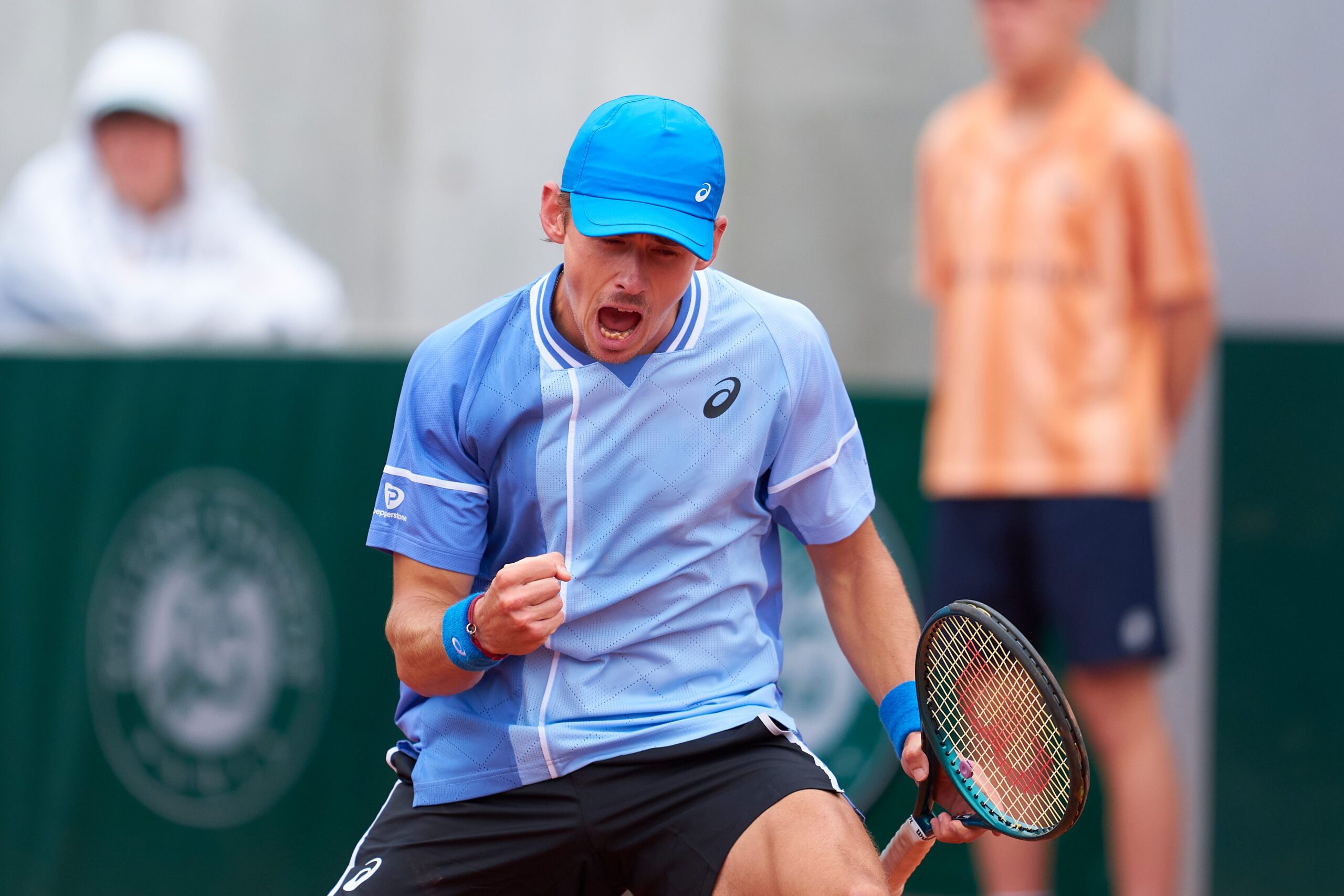 Rim Klađenje Pregled: Tomi Pol vs. Aleks de Minaur