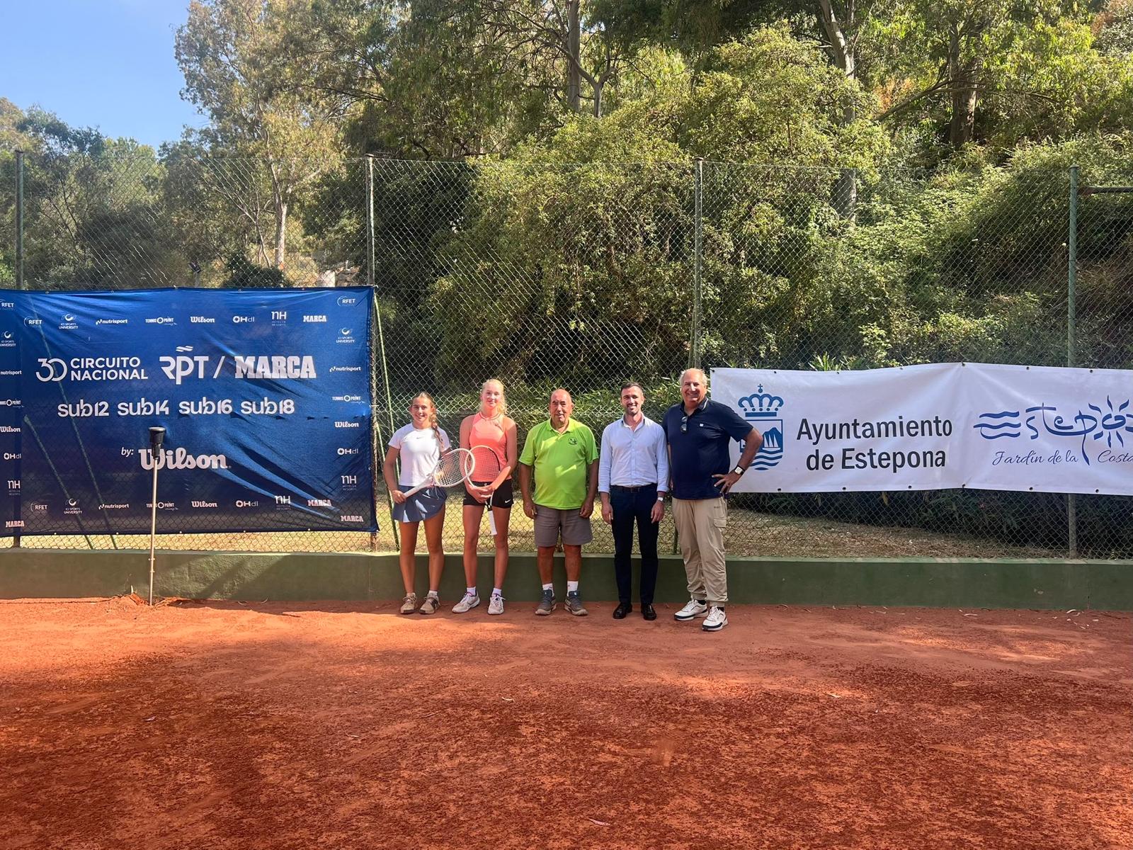 Šampion i finalista do 16 godina