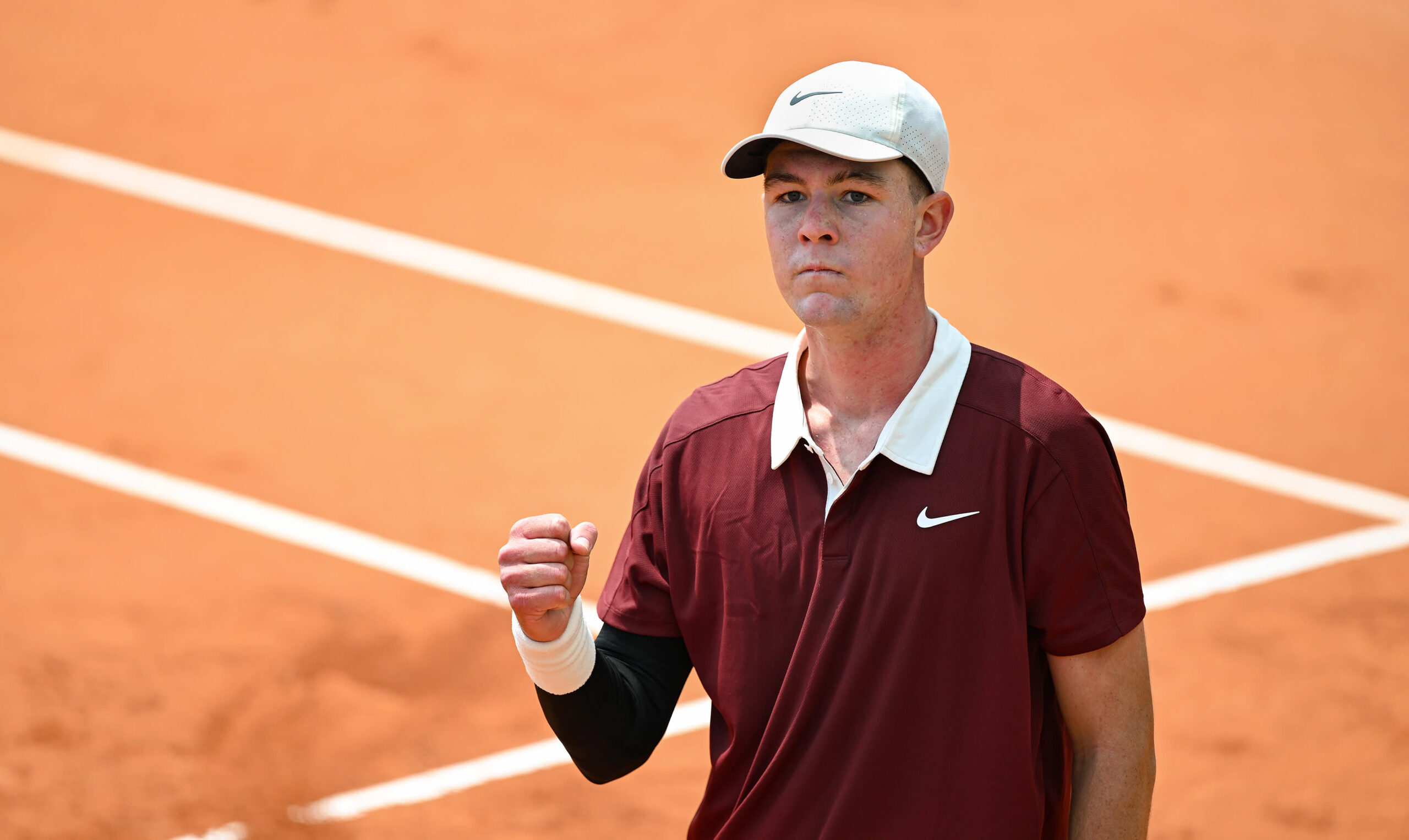 Džeger Leaцh upija Rolan Garos 'blagoslov' dok se priprema da igra za porodičnog rivala Stanford