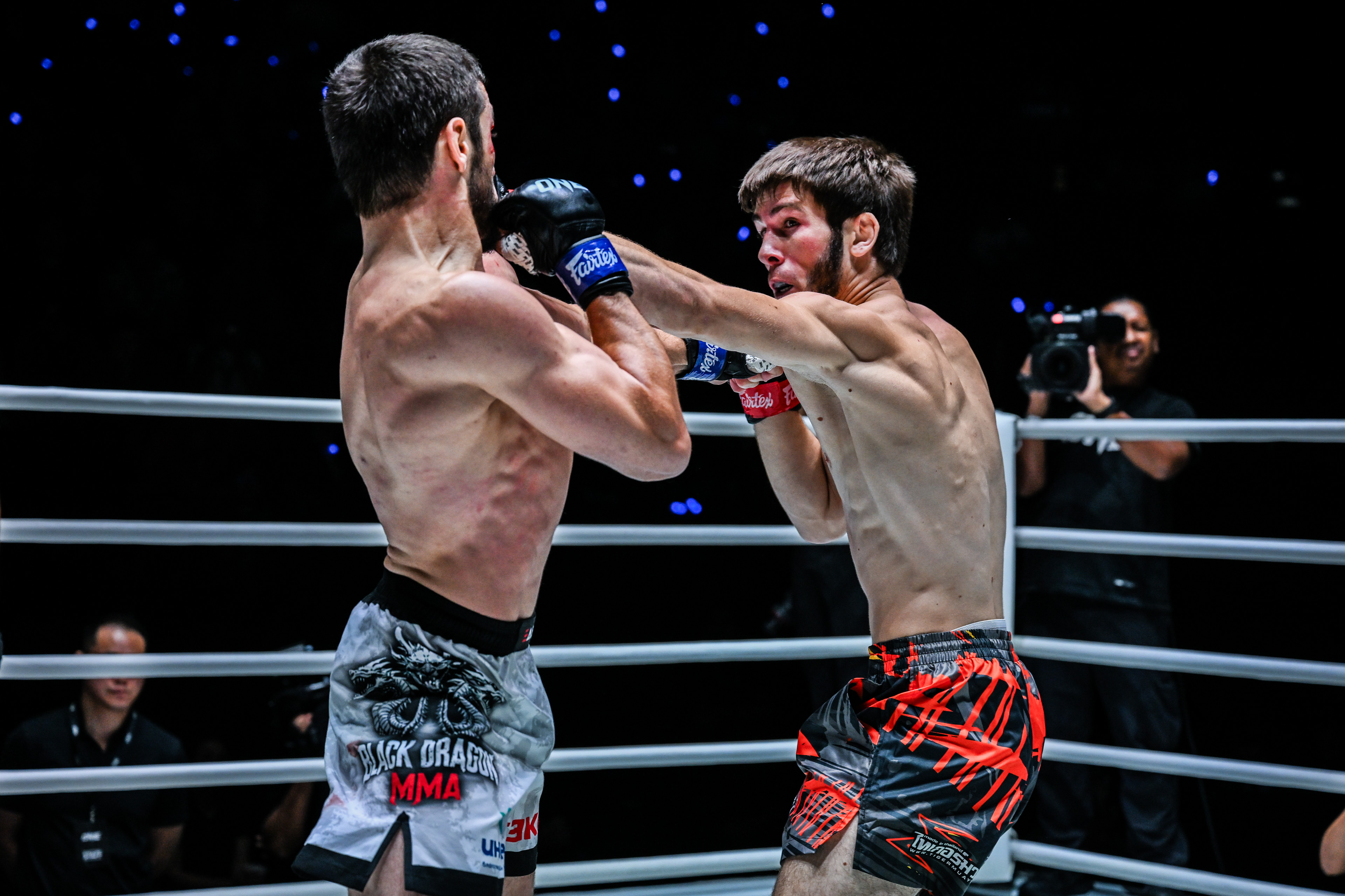 Ibragim Dauev Magomed Akaev ONE Fight Night 32 7.jpg