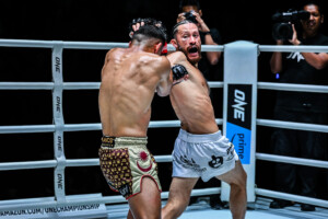 Johan Gazali Dijego Paez ONE Fight Night 32 14