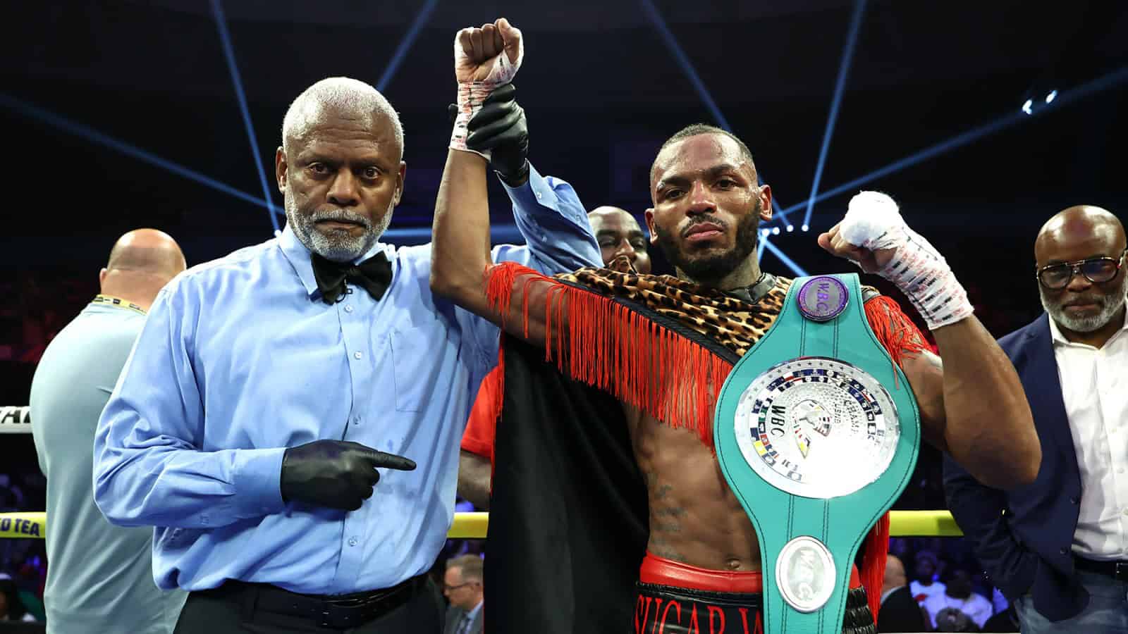 Nahir Olbrajt rekao je "optužbe za štampu" za Keishon Davis headbutt