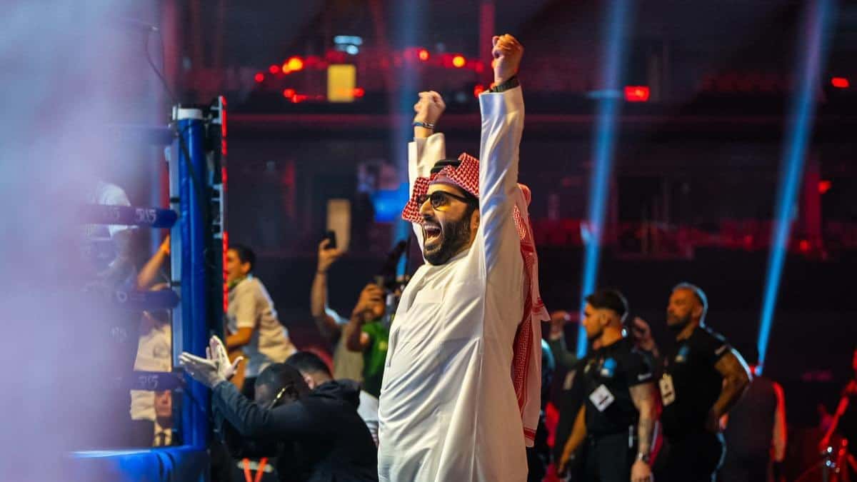 Turki Alalshikh govori bokserima kako da se bore nakon neuspeha u Njujorku