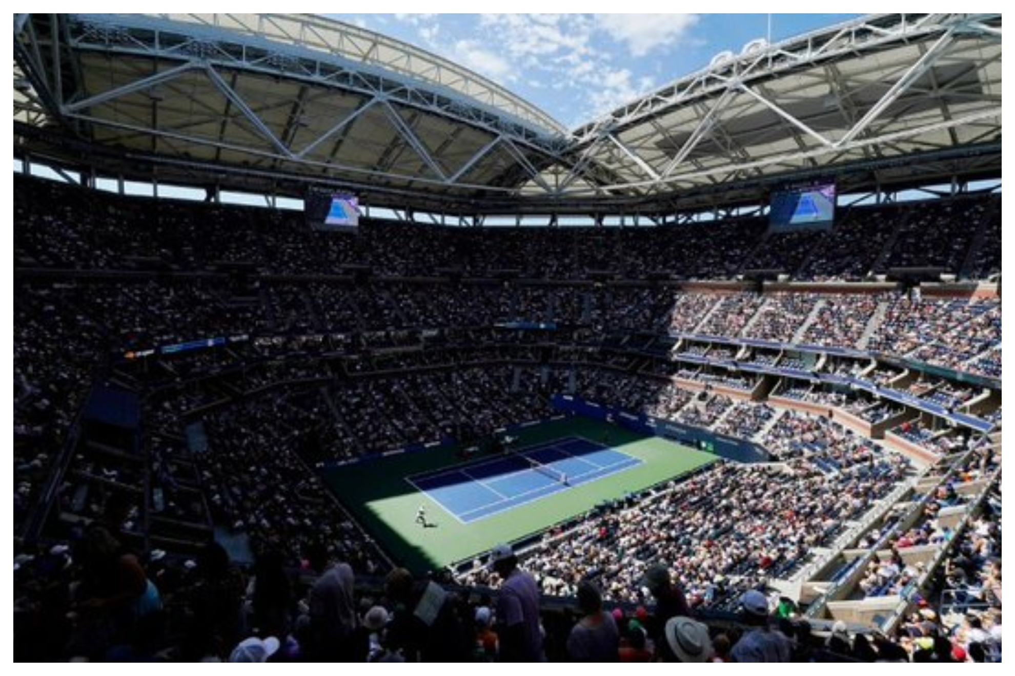 Panoramski pogled na stazu Arthur Ashe u Njujorku