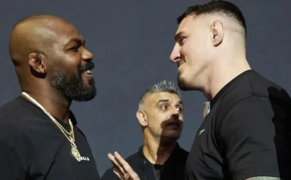 Dana Vajt: Jones vs. Aspinall Vesti dolaze "u narednih nekoliko nedelja"