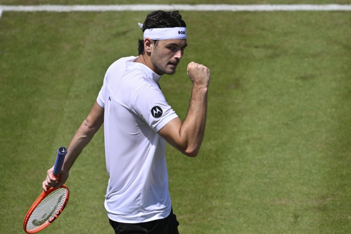Fritz brani titulu na travi Eastbourne