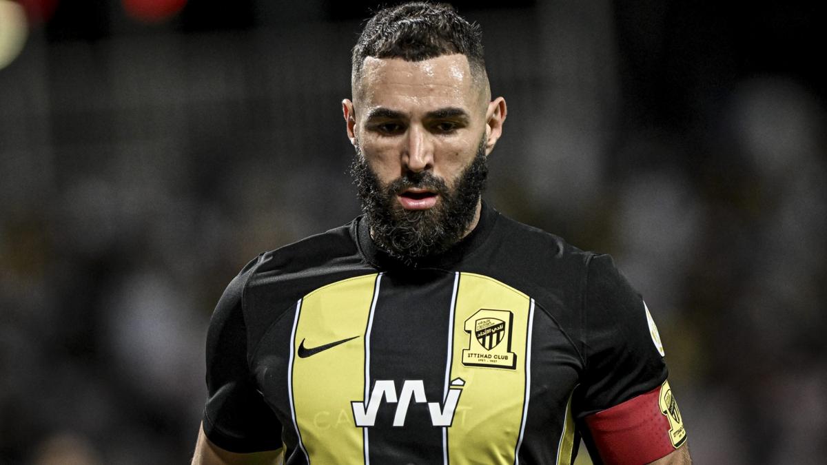 Karim Benzema reaguje na smrt Bernarda Lacombea