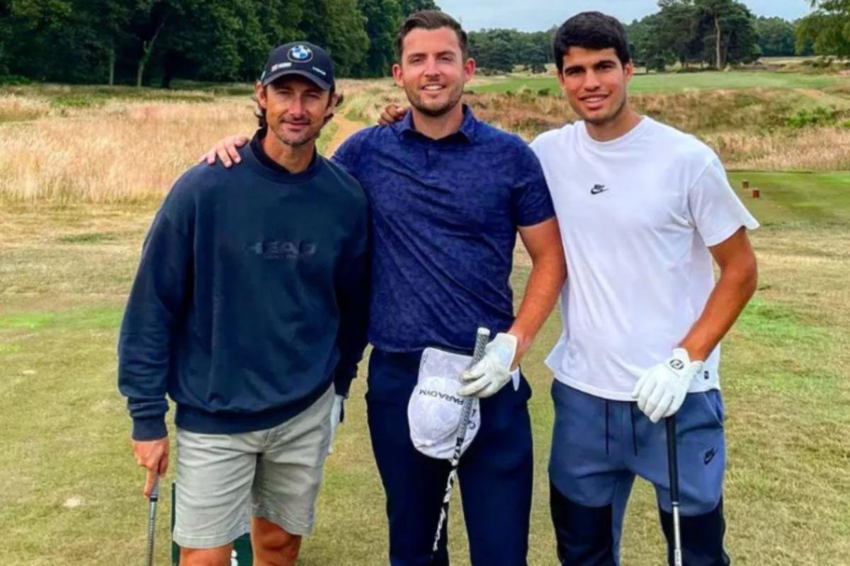 Karlos Alkaraz igra golf u slobodno vreme u Londonu
