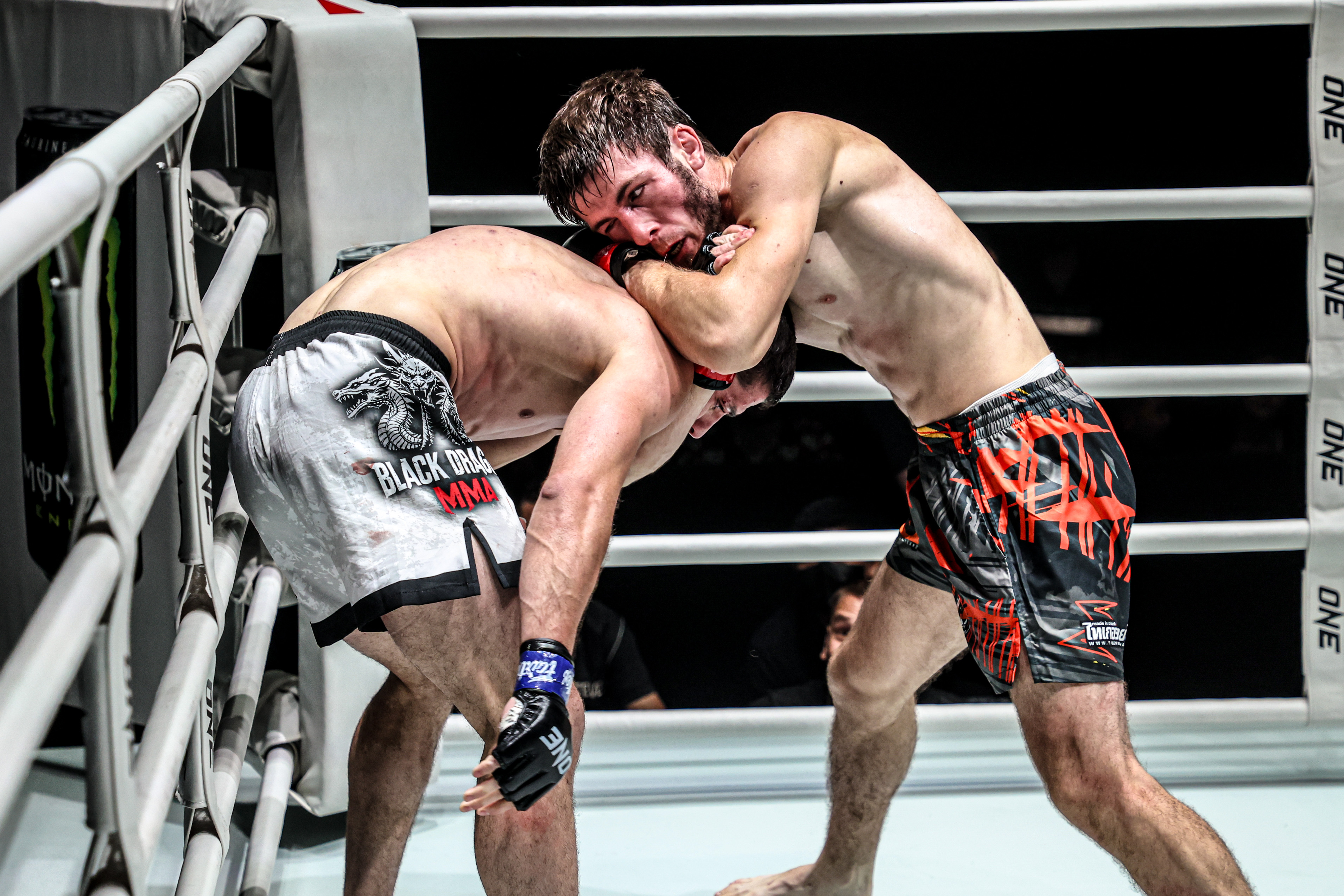 Ibragim Dauev Magomed Akaev ONE Fight Night 32 38