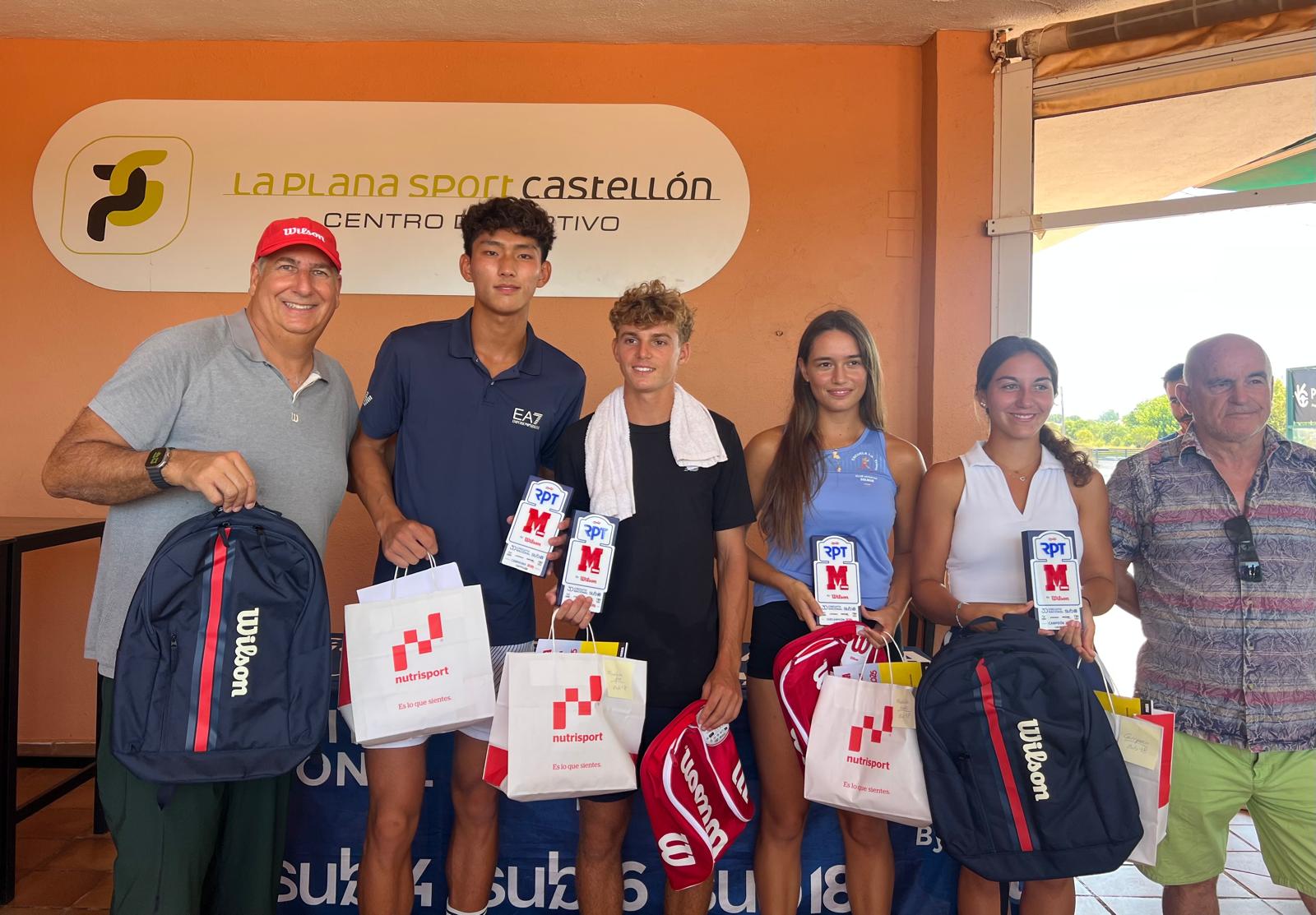 U18 - Juniorski šampioni i finalisti na La Plana Sport Castellon of the RPT - Marca by Wilson