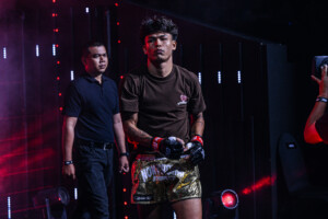Abdula Dajakajev Nontachai Jitmuangnon ONE Fight Night 33 2