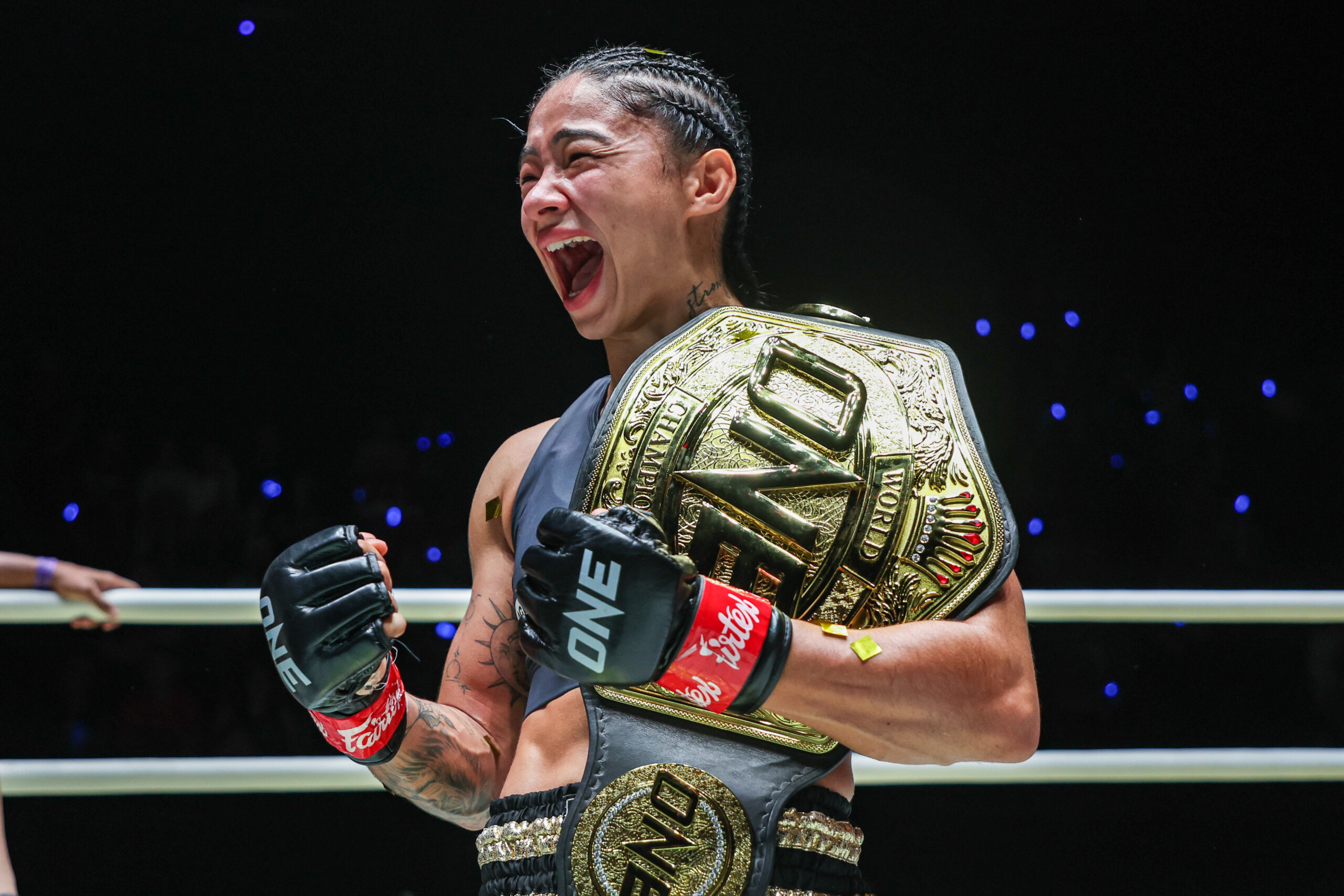 Allycia Hellen Rodrigues Johanna Persson ONE Fight Night 33 20