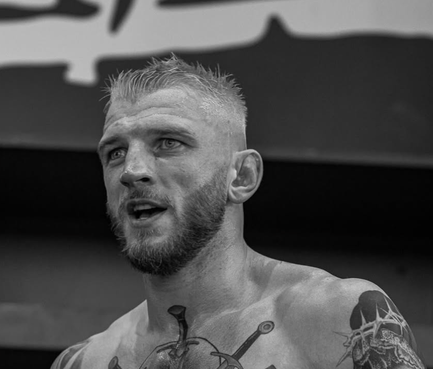 Dan Huker udara na UFC