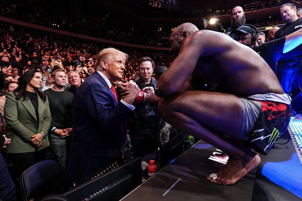 Džon Džons ponovo ulazi u UFC bazen za testiranje usred najave događaja u Beloj kući