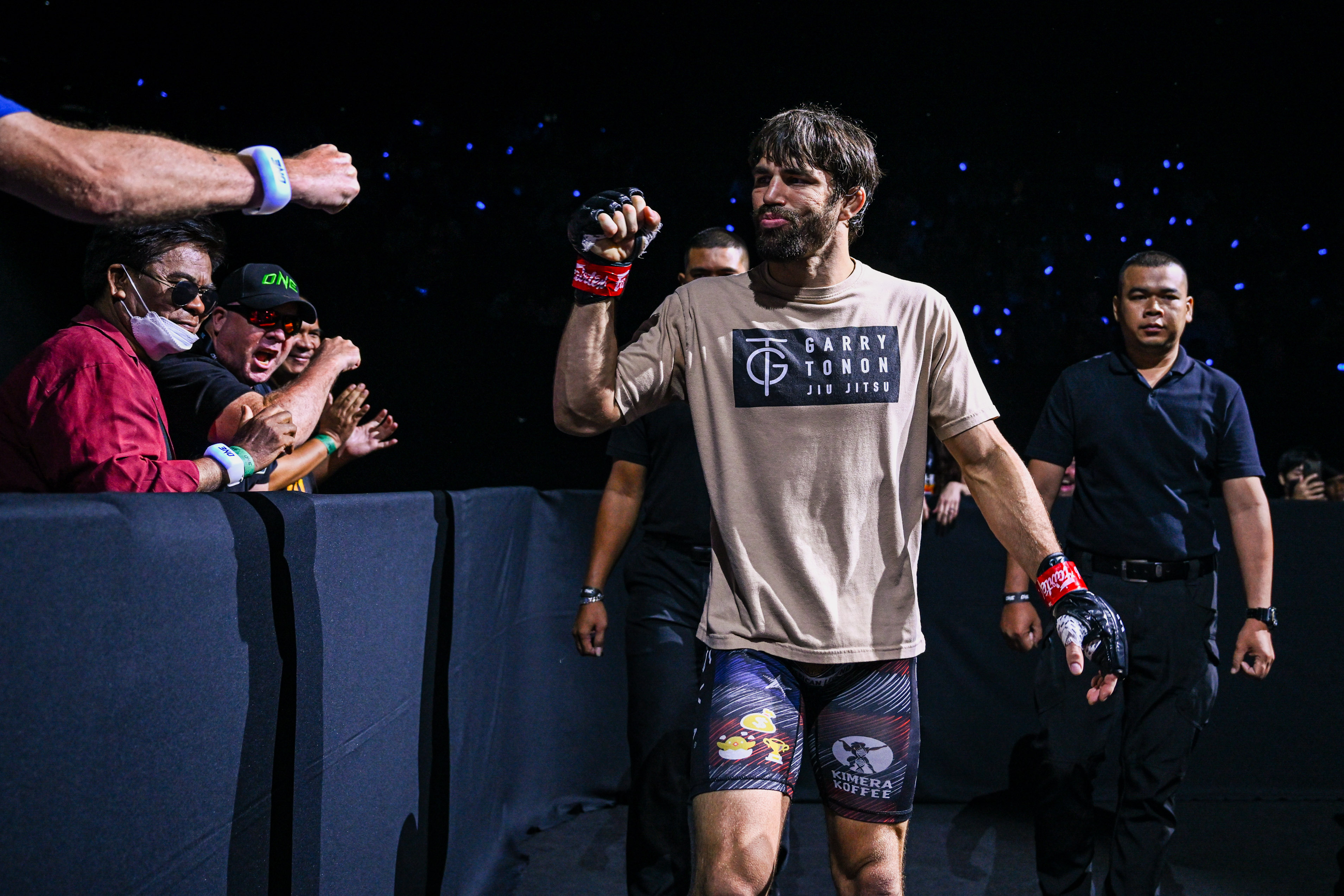 Šamil Gasanov Gari Tonon ONE Fight Night 34 2.jpg