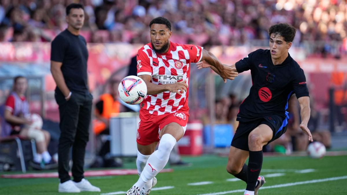 Arnaut Danjuma će potpisati za Valensiju
