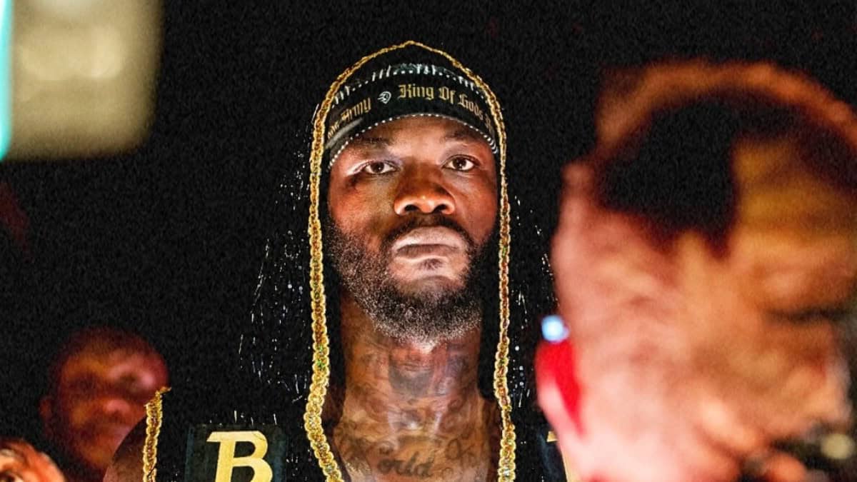 Deontaj Vajlder prsten hoda za svoj povratak