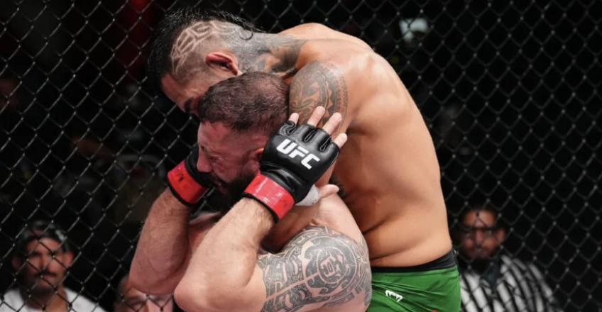Entoni Hernandez podnosi Roman Dolidze na UFC Vegas 109