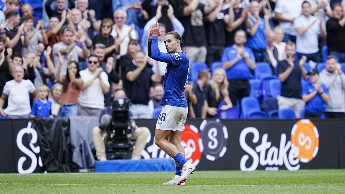 Everton: Gromoglasni debi Džeka Griliša