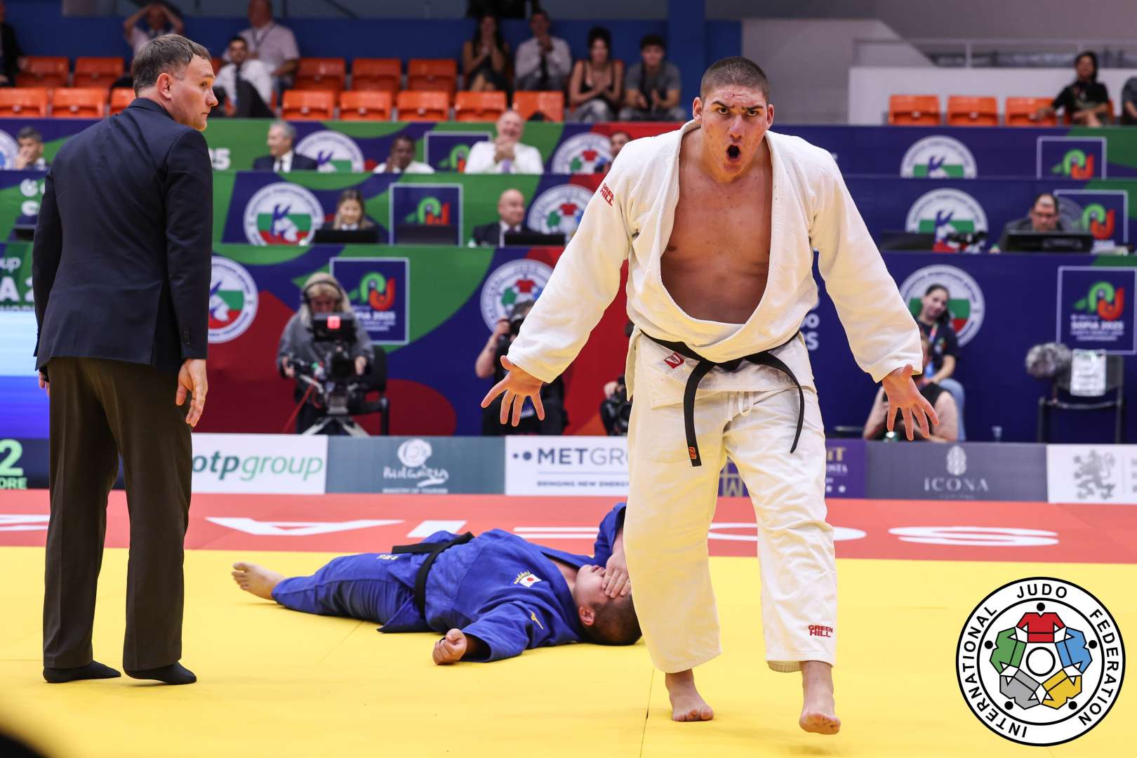 Joan Abalaki daje Gruziji prvu svetsku titulu kadeta u Sofiji