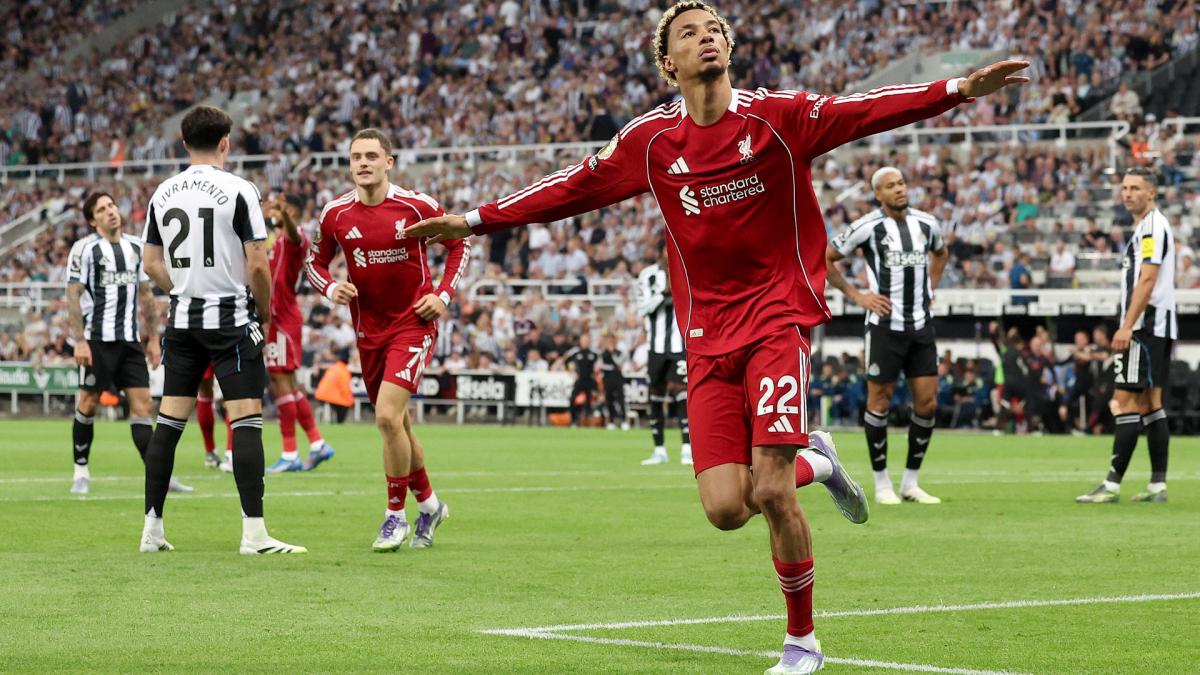Premijer liga: sa Ekitike na semaforu, Liverpul otme ludu pobedu od Njukasla