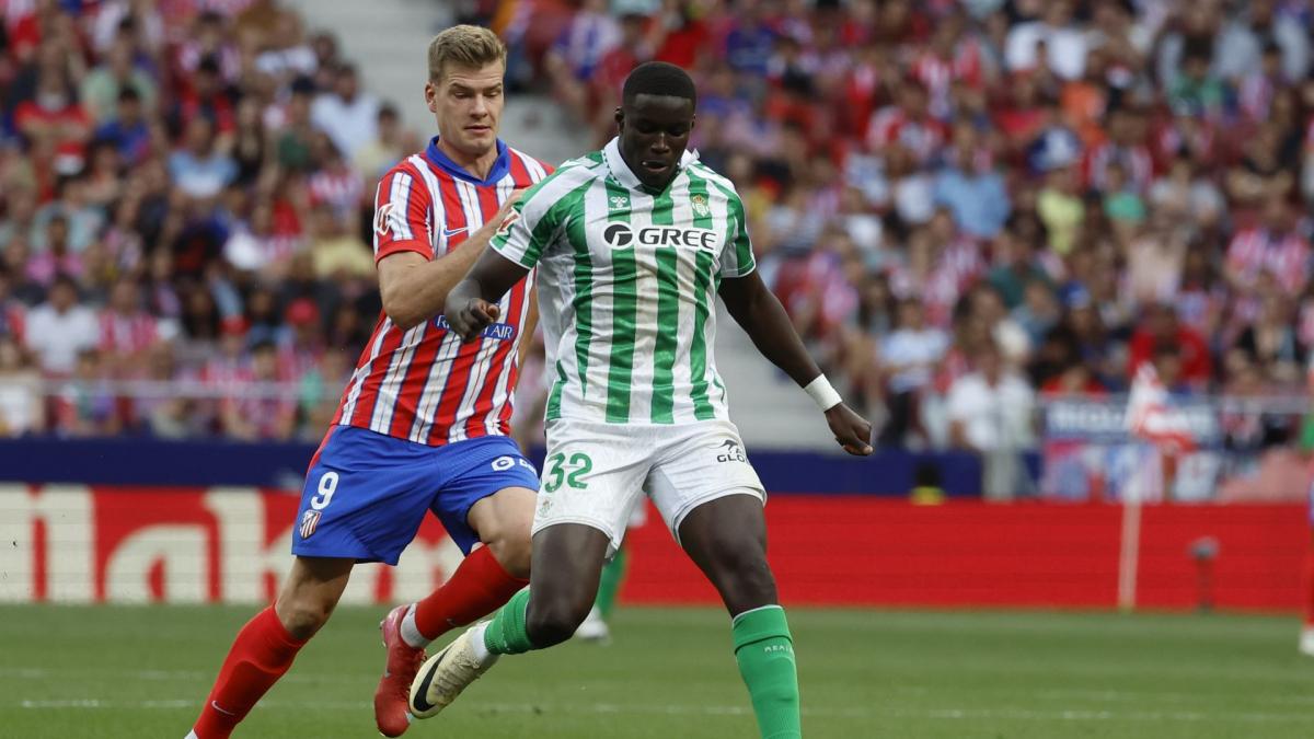 Real Betis: nema dogovora za Nobela Mendija sa Rendžersima