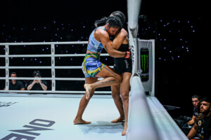 MacarenaAragon koleno