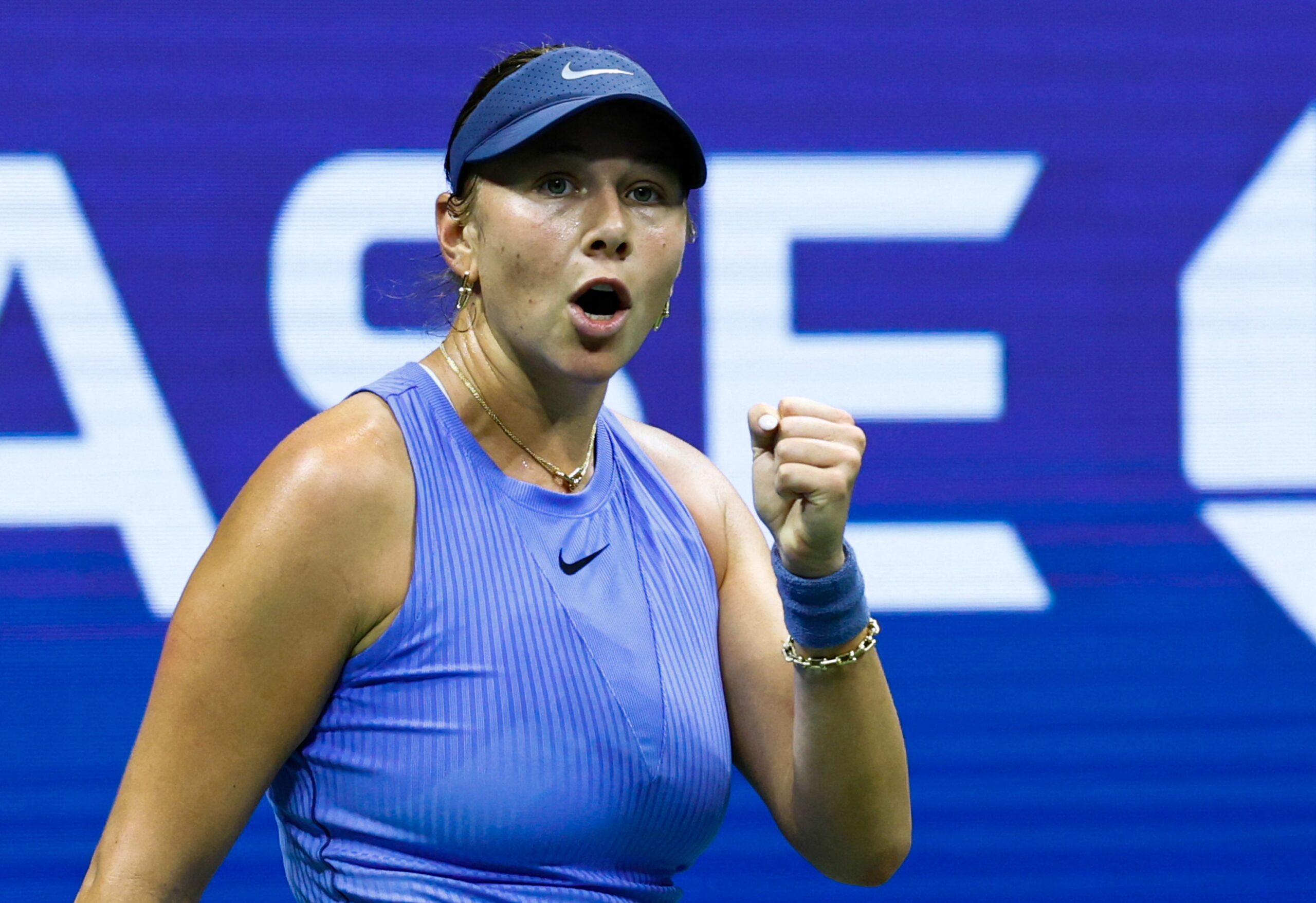 Amanda Anisimova urla u finalu Otvoreno prvenstvo sa maratonskom pobedom nad Naomi Osaka